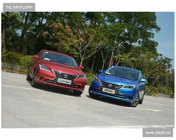 一个预售6万，一个预售8万，逸动和逸动DT到底有啥区别？